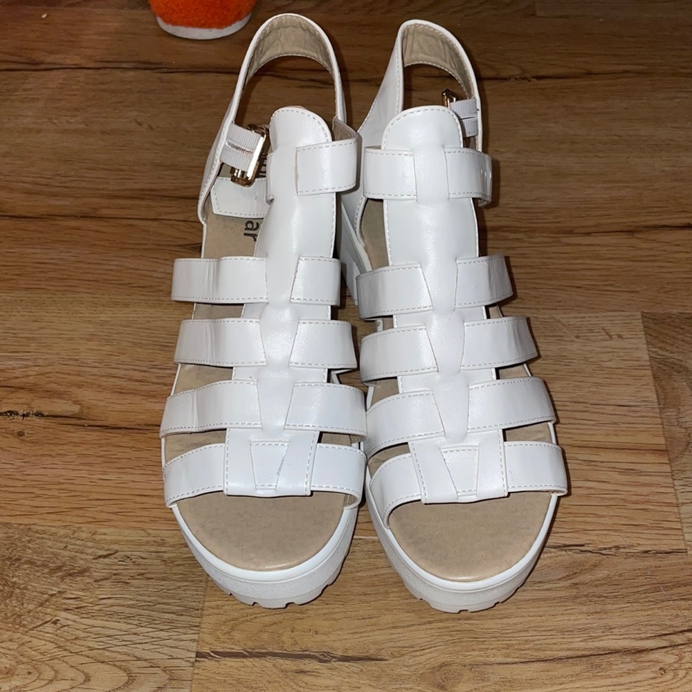 Platform shoes